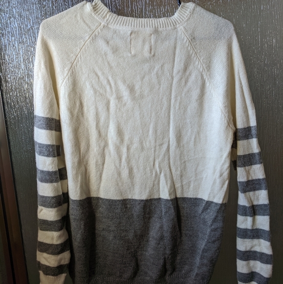 Me & You Top - Picture 2 of 3